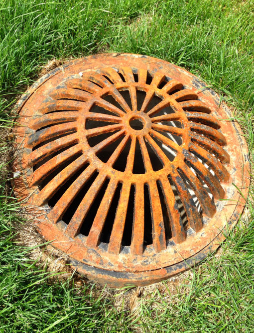 Sewer, waterworks & drainage grate